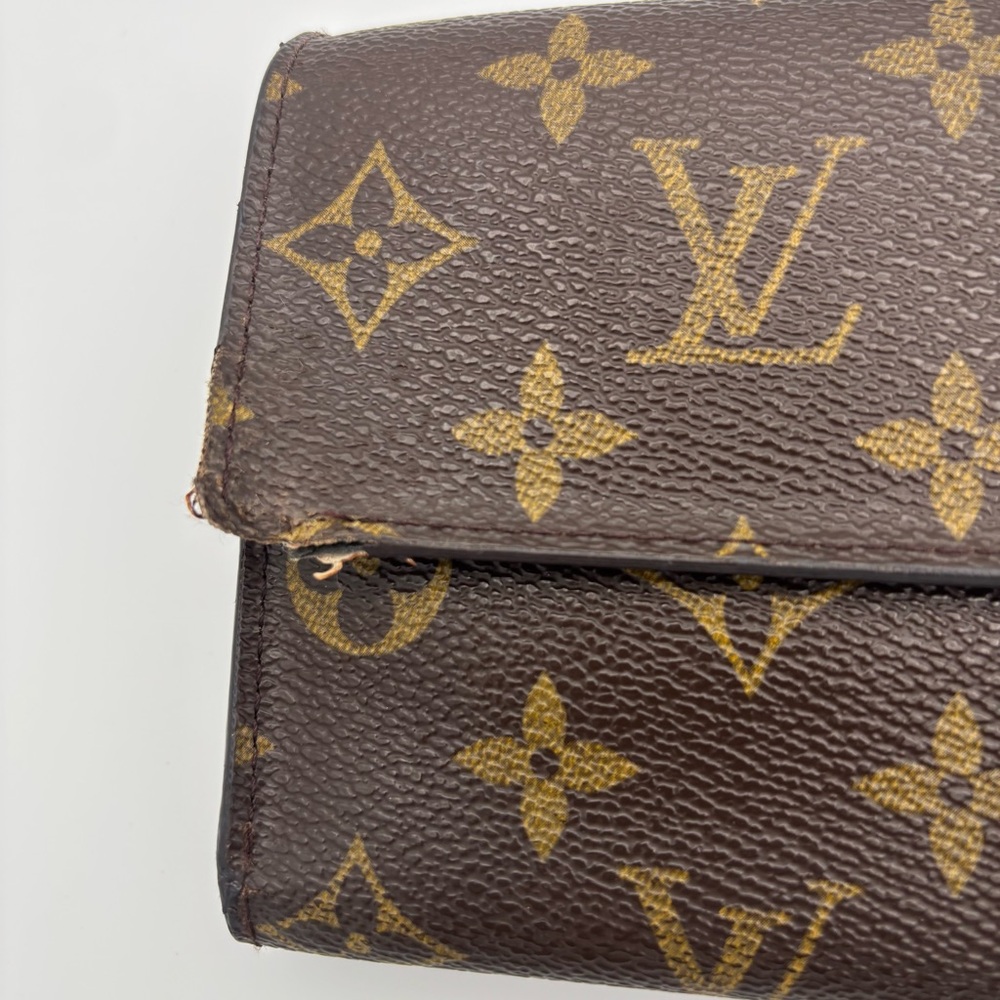 Louis‎ Vuitton Monogram Wallet - Picture 2 of 9